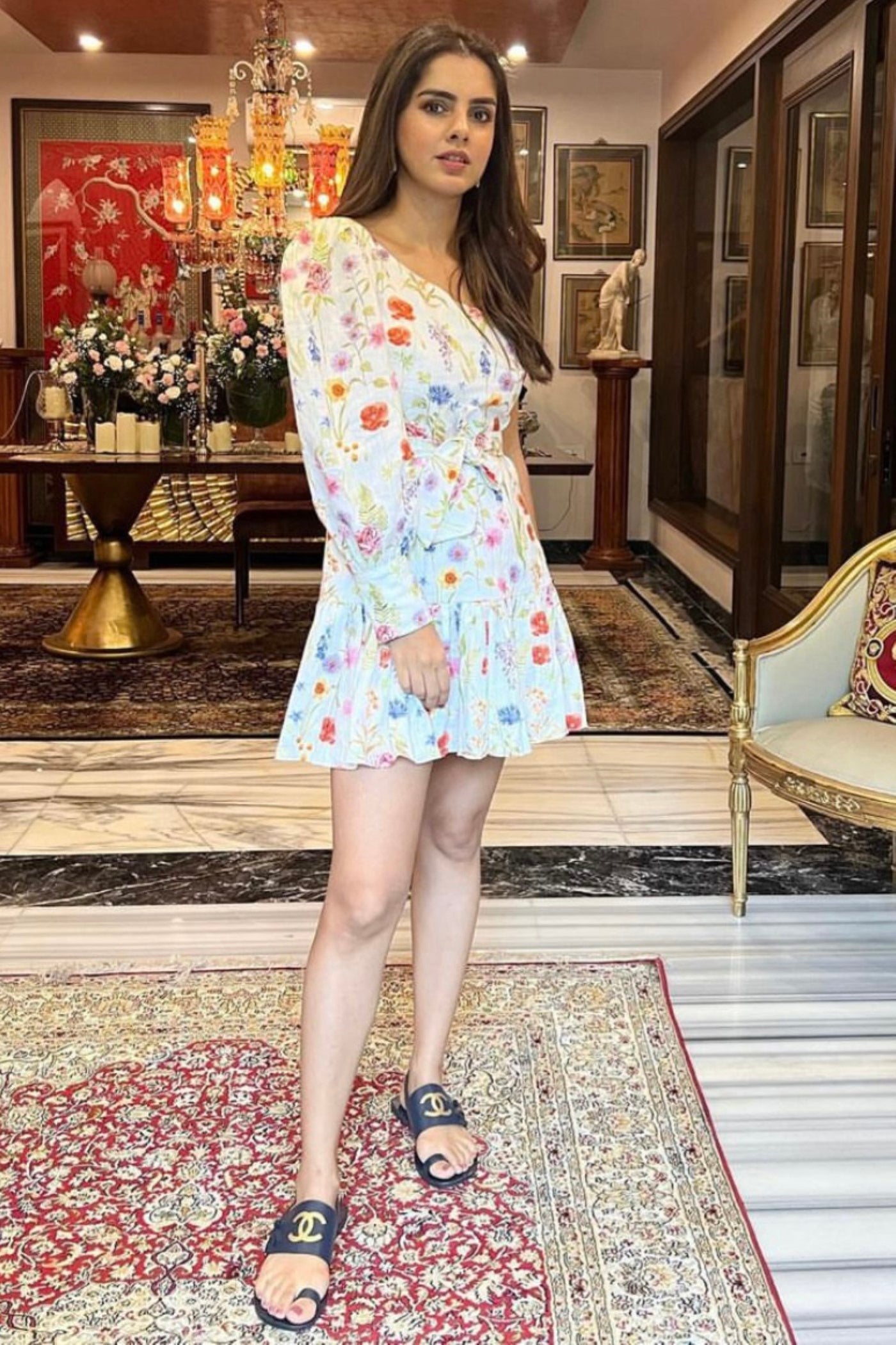 SUNNY LEONE IN DAINTY DAISIES ONE SHOULDER DRESS